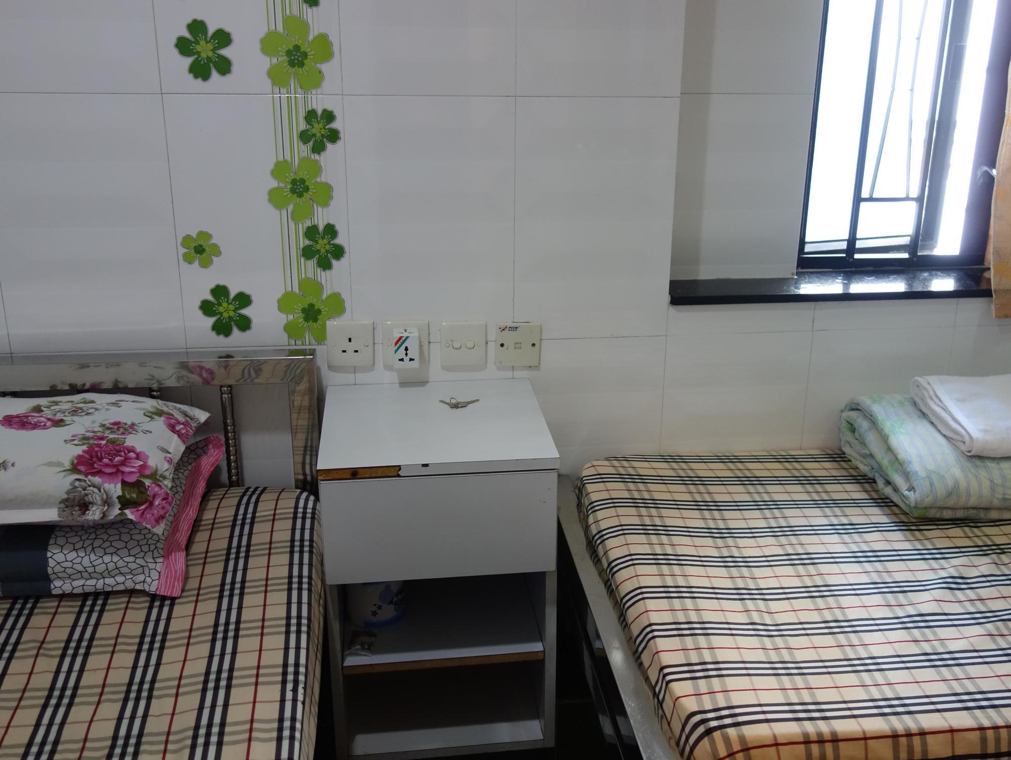 New China Guesthouse Гонконг Экстерьер фото