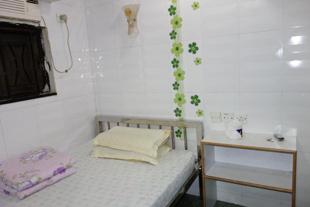 New China Guesthouse Гонконг Экстерьер фото