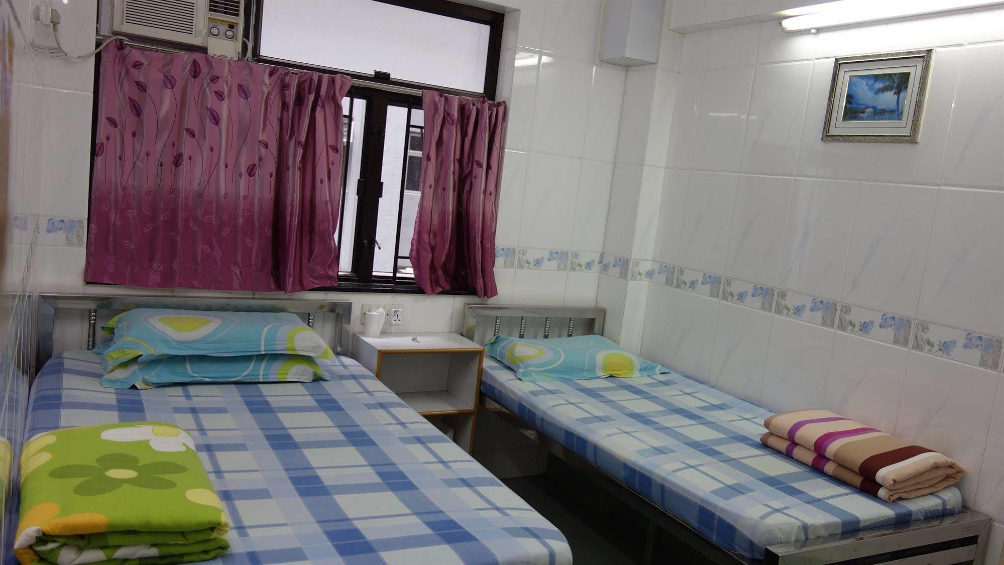 New China Guesthouse Гонконг Экстерьер фото